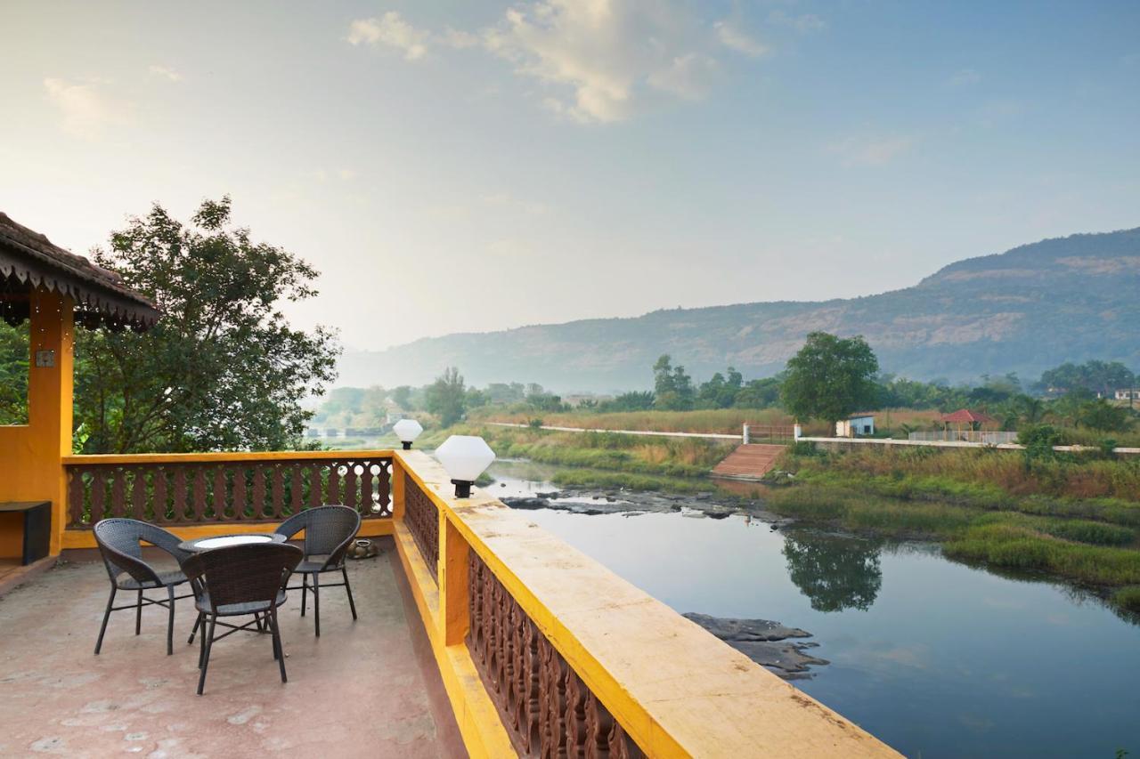 3Bhk Riverside Stay Reflektions By Livingstone Karjat Exterior photo
